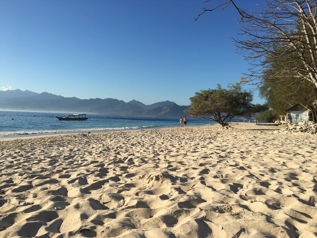 Amigos Bungalows Gili Meno Exteriör bild
